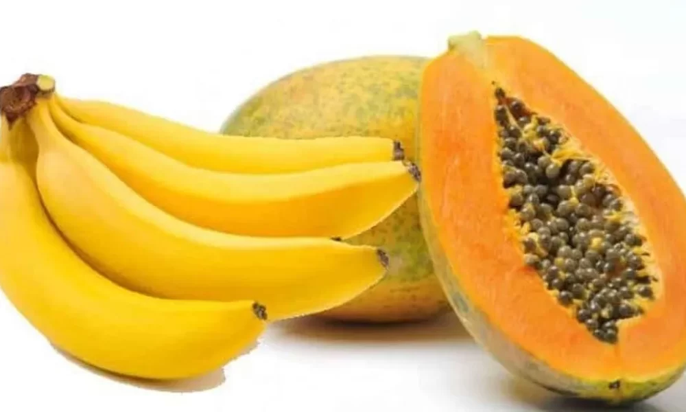 Can we eat papaya and banana together?