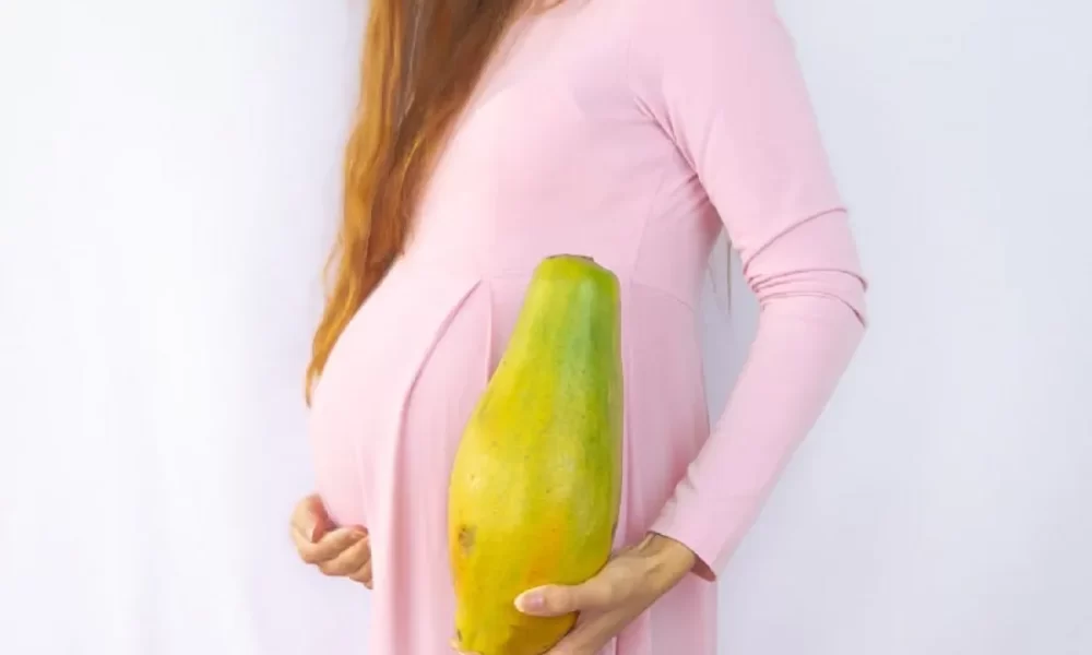 Why papaya is not good for pregnancy?