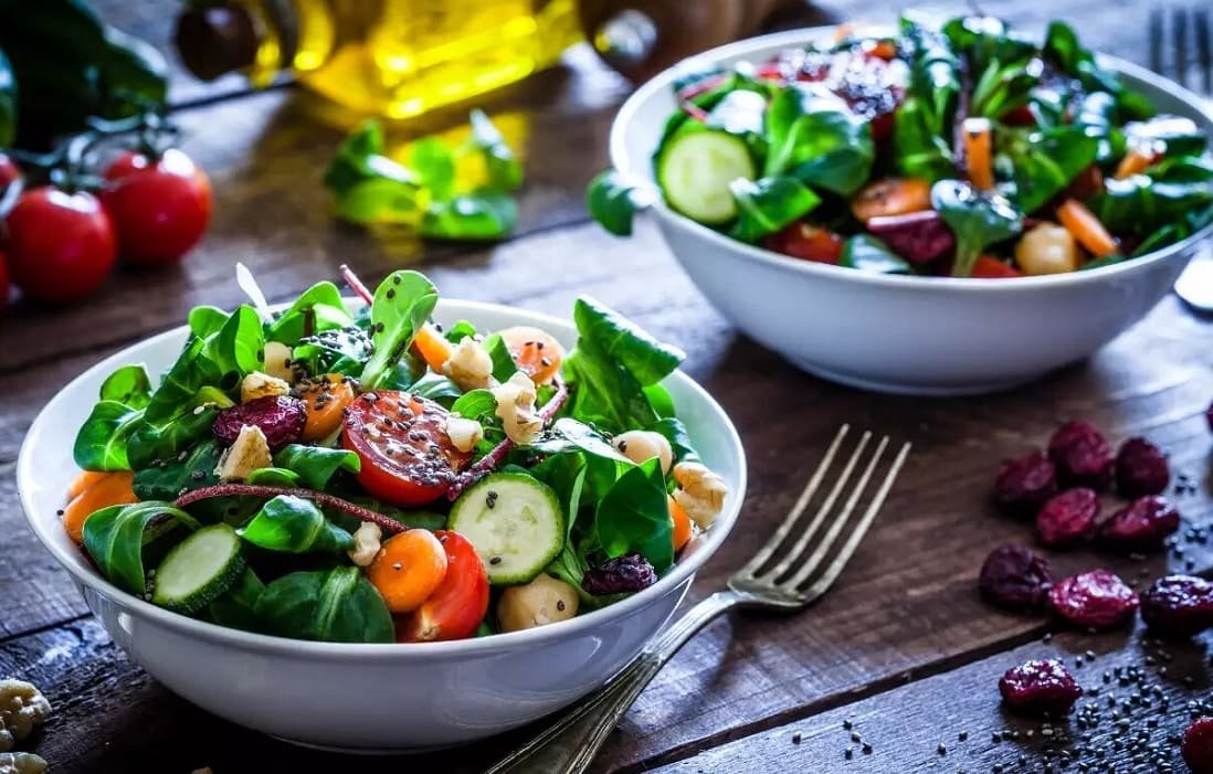 The 5 Best Diets for Women Over 50